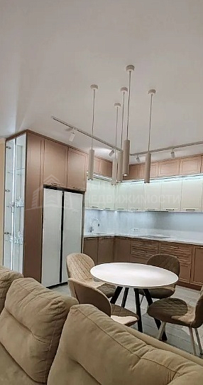 3-к квартира, 115 кв.м. 3-к квартира, 115 кв.м.