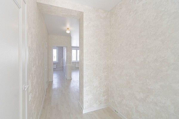 2-к квартира, 70 кв.м.