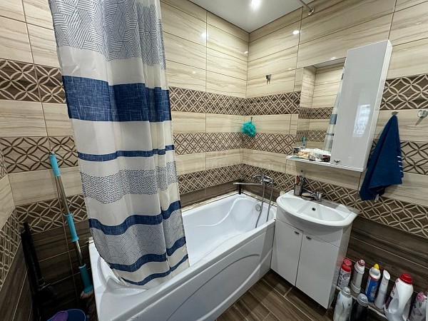 2-к квартира, 56 кв.м.