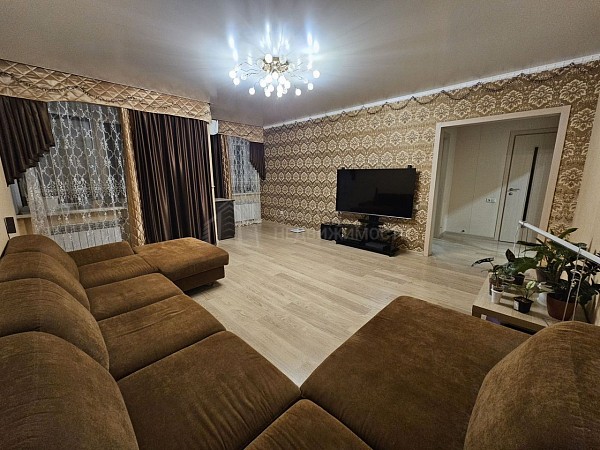 4-к квартира, 120 кв.м.