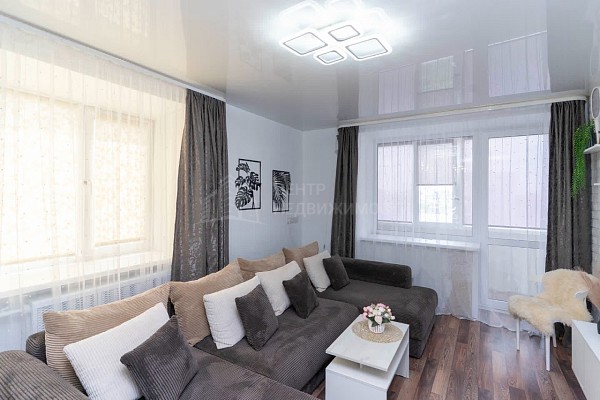 2-к квартира, 49 кв.м.