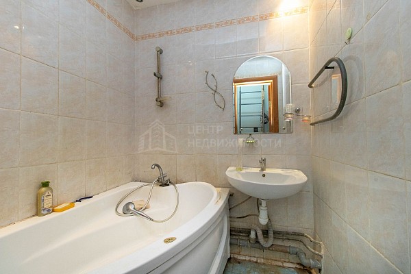2-к квартира, 71 кв.м.