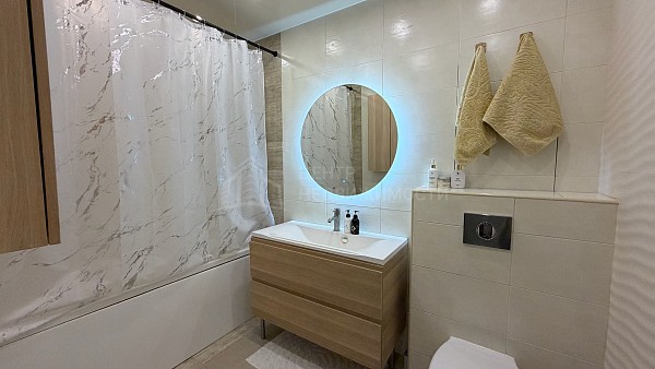 2-к квартира, 54 кв.м.