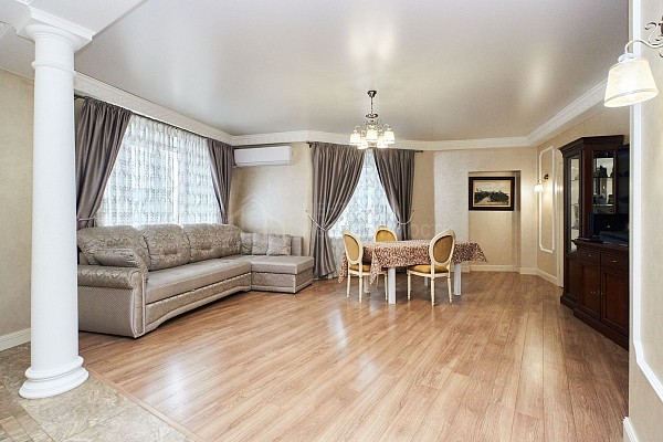 2-к квартира, 126 кв.м.