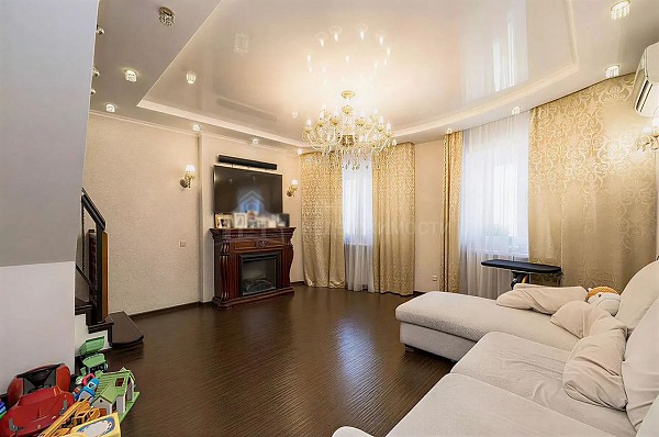 3-к квартира, 107 кв.м.