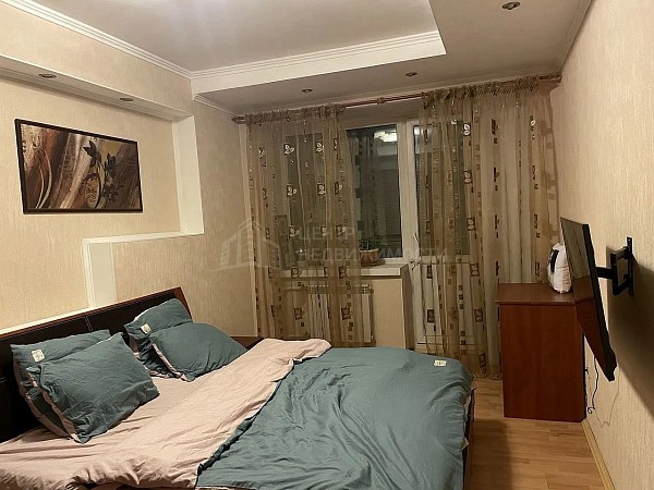 2-к квартира, 87 кв.м.