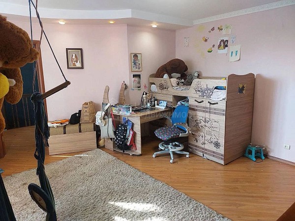 3-к квартира, 120 кв.м.