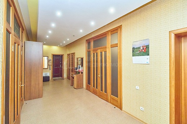 4-к квартира, 136 кв.м.