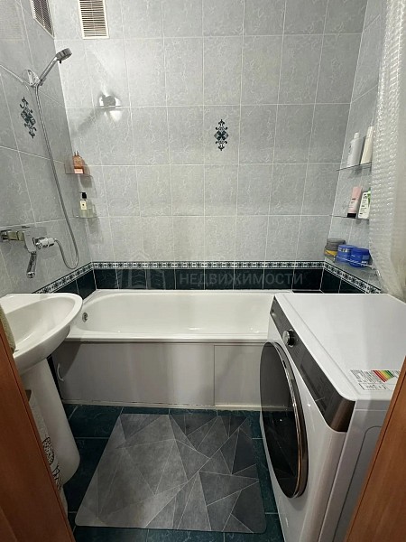 2-к квартира, 65 кв.м.