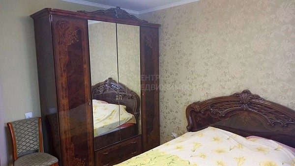 2-к квартира, 60 кв.м.