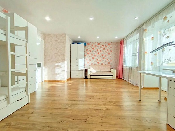 4-к квартира, 110 кв.м.