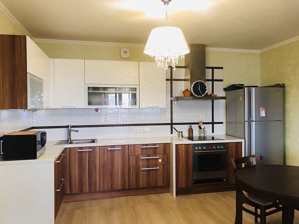 2-к квартира, 83 кв.м.