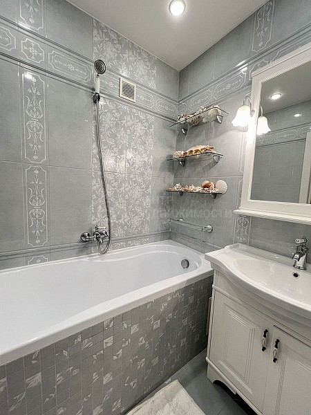 2-к квартира, 57 кв.м.