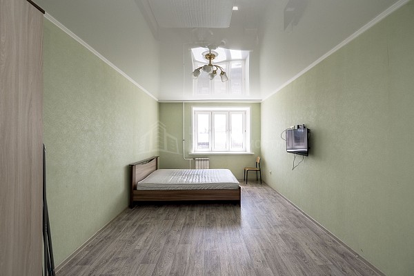 2-к квартира, 75 кв.м.
