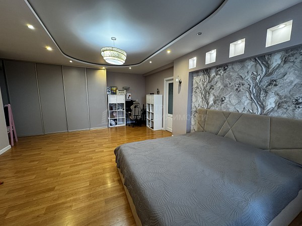 2-к квартира, 88 кв.м.