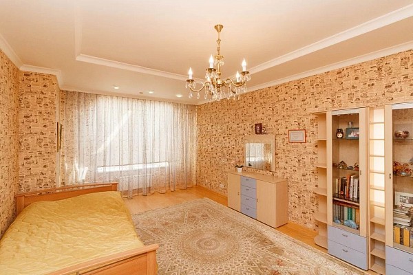 6-к квартира, 282 кв.м.